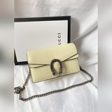 476432# Мини-сумка из кожи 18 см. Постоянная поставка! В этом году Gucci достиг 