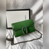 476432# Кожаный мини-сумочка 18 см, постоянная поставка! В этом году Gucci предс