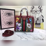 Новая модель от G, с фотографиями реальных изделий, украшенная красно-зелеными т