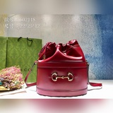 Новая модель от Yang Mi. Новая коллекция от Gucci уже в продаже. Сумка с завязка