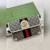 Серия Ophidia обрела новую жизнь в коллекции Gucci «Aria — модные арии» в ретро-