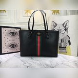 Сумка Gucci 2020 Ophidia среднего размера. 631685. Узор GG и полосатая тесьма.