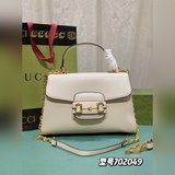 Средняя сумка из серии Gucci Horsebit 1955, Gucci Horsebit.