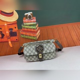 Новая серия GG Blondie представляет круглые сумки-поясные с двойной застежкой в 