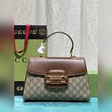 Сумка Gucci Horsebit 1955 из коллекции Gucci Horsebi.