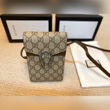 Бренд： Gucci 9989 Цвет： коричневый Размер： 18*11,5*3 Описание：