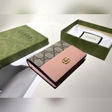 Бренд： Gucci 658610 Цвет： черный, розовый Размер： 11*9*3 Описание：