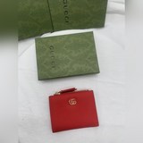 Новая модель короткого кошелька из металла с двойной застежкой поступила в прода