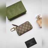 Новый маленький кошелек GUCCI — красный мешочек! Изготовлен из импортной кожи и 