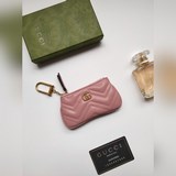 Новый маленький кошелек GUCCI — красный клапан украшен вышитым волнистым узором 