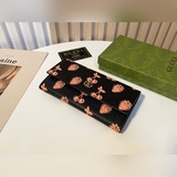 Бренд： Gucci 9662 Цвет： черный, бежевый Размер： 19*10*2,5 Описание.