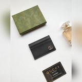 Новая модель Gucci, номер 657588, карточный чехол, изготовлен из импортного мета