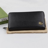 Кожаный кошелек с двойной складкой GG Marmont из оригинальной коллекции, украшен