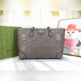 Новое поступление： Ophidia «Gucci Love March» — новая коллекция одежды, представ