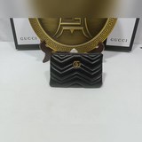 Gucci Модель из ассортимента Gucci Кошелек из кожи ягненка с ключом Кожа ягненка