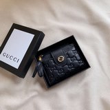 Бренд： Gucci 704 Цвет： черный, розовый Размер： 12*9*1,5 Описание：