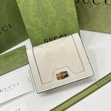 Бренд： guccl 0637 Цвет： коричневый, белый Размер： 11*9*3 Описание： g.