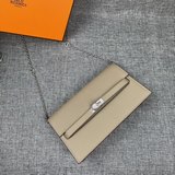 (В комплекте с фирменной коробкой и тканевым мешком) Модель kelly от Hermes. Мат