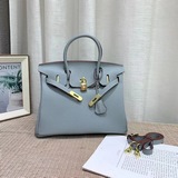 Платиновая сумка. Классическая и неподвластная времени модель, пользующаяся пост