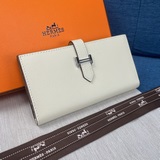 Hermes Original Empson Palm Print Womens New Solid Color Leather Wallet with Zip