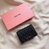Бренд： miumiu 5196 Цвет： черный, розовый Размер： 13,5*9,5*3.