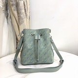 Обновленная версия оригинальной модели m46269, m46174, m46173. Это модель neonoé