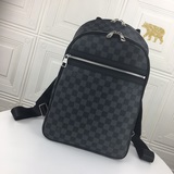 Улучшенная версия n58024 Black Hedge Размеры 26*45*17. Это модель michael.