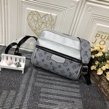 m30233 m30241 m30830 Louis Vuitton представляет кожаную сумку Taga с монограммой