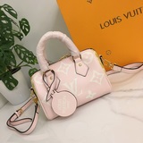 m46118, m46088, эта модель speedy bandoulière 20 ручной работы.
