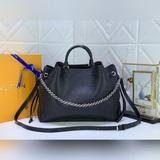 Обновленная версия оригинальных моделей m59203, m59200 и m59655. Сумка Bella Tot