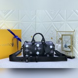 Улучшенная версия оригинальной модели m46406 с черными круглыми точками в стиле 