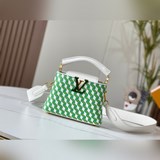 m59879 Белая плетеная мини-сумка Capucines, французская телячья кожа, блестящий 