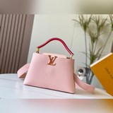 m20547 Розовый средний размер. Сумка Capucines BB из кожи Taurillon.