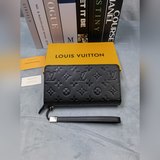 Размер： 22*10*3.5. Новейшая модель от LV, доступна в магазинах. Свежий и элегант