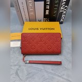 Размер： 22*10*3.5. Новейшая модель от LV, доступна в магазинах. Свежий и элегант