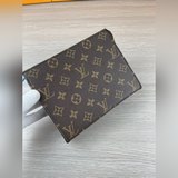 m47544 Средний размер  Сумка для туалетных принадлежностей из ткани с монограммо