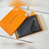 Высококачественная оригинальная сумка pochette apollo в подарочной коробке. Эта 