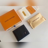 Мультифункциональный кожаный кошелек с крестообразным узором. Этот мультифункцио