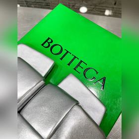 23ss Большой ветер квадратный тапочки Новая популярная модель BV,