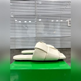 23ss Большой ветер квадратный тапочки Новая популярная модель BV,