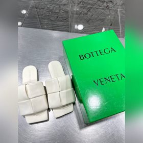 23ss Большой ветер квадратный тапочки Новая популярная модель BV,