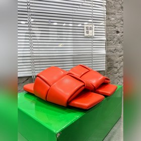 23ss Большой ветер квадратный тапочки Новая популярная модель BV,