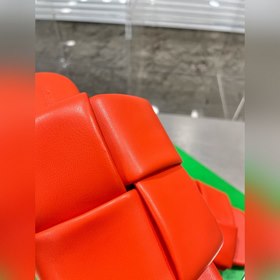23ss Большой ветер квадратный тапочки Новая популярная модель BV,