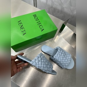 Высококачественная версия, качество оригинальной разработки. Bott