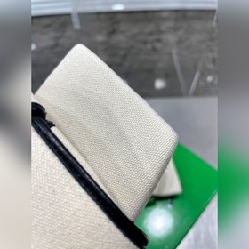 23ss Большой ветер квадратный тапочки Новая популярная модель BV,