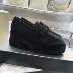 Официальный сайт Chanel 23c Loafer серии синхронизирован. Незамен