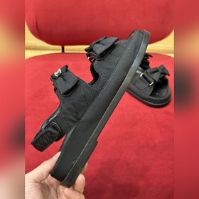 chane…l Пляжные сандалии Классические цвета + новые цвета весны-л