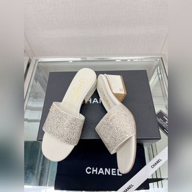 Chanel23Ss Сандалии на толстом каблуке с перламутровой поверхност