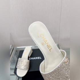 Chanel23Ss Сандалии на толстом каблуке с перламутровой поверхност