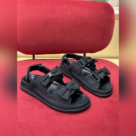 chane…l Пляжные сандалии Классические цвета + новые цвета весны-л